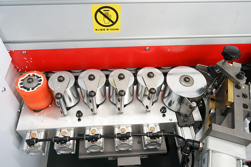 全自動(dòng)封邊機(jī) 全自動(dòng)封邊機(jī)