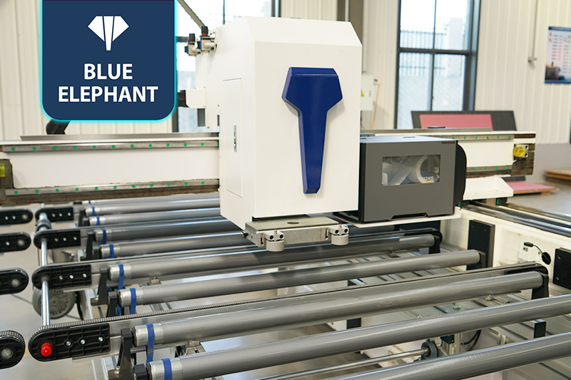 一拖二貼標(biāo)鉆切一體機