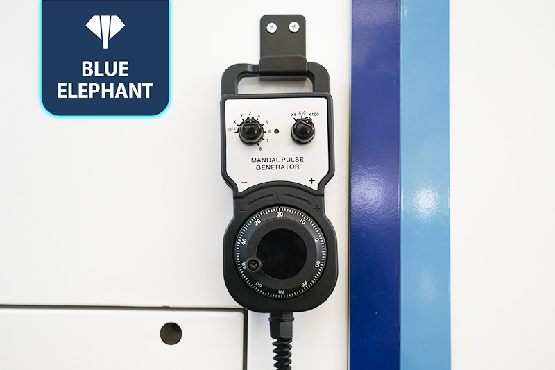 六面鉆帶回轉(zhuǎn)線