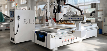 新型無孔工藝開料機有什么獨特之處？